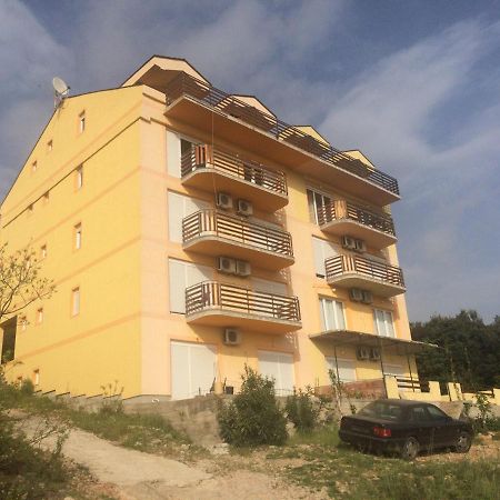 Apartmani Vukovic 蒂瓦特 外观 照片